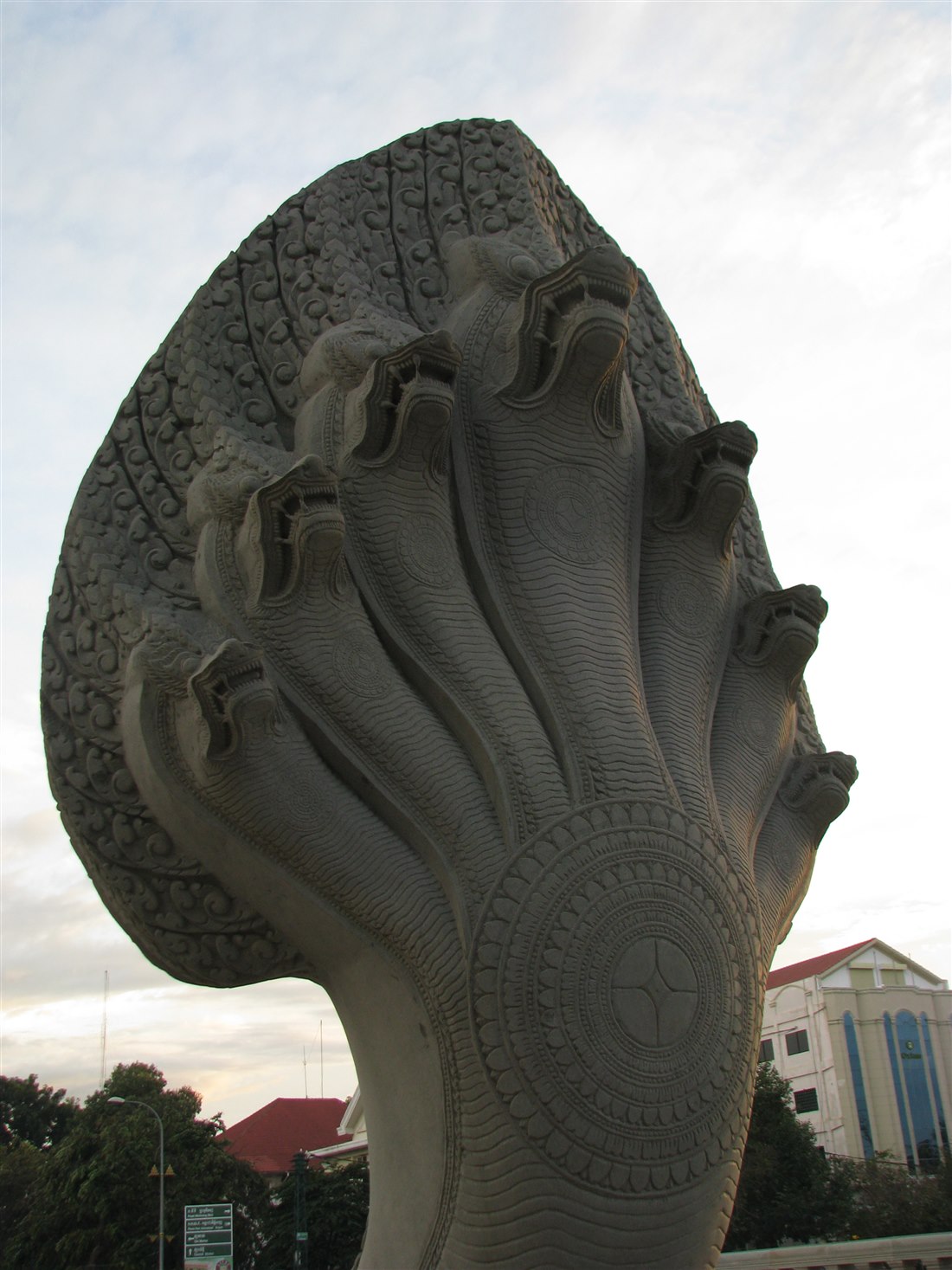 Le Naga